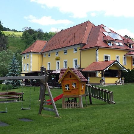 Guest House Cater Laško Exteriör bild